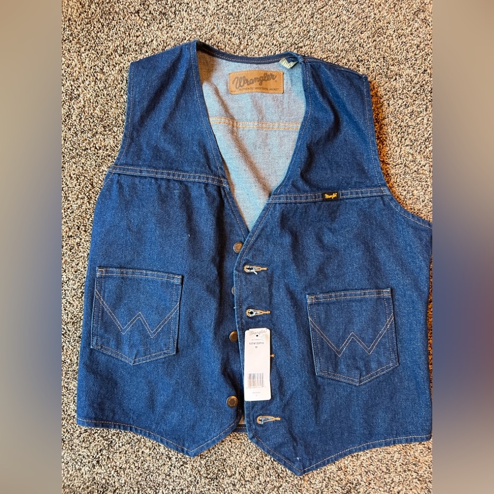 Wrangler NWT Dark Denim Vest